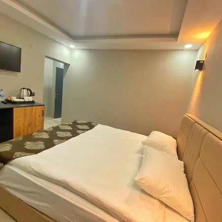 Otel Whitestone