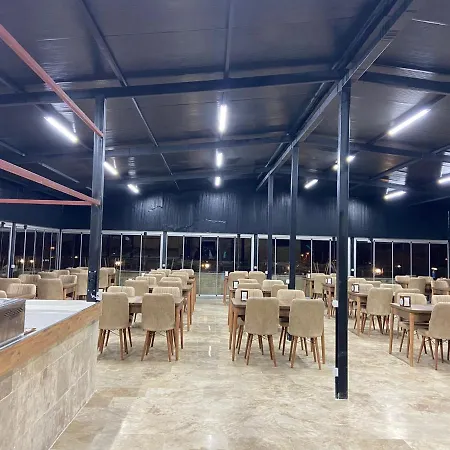 Whitestone Hotel