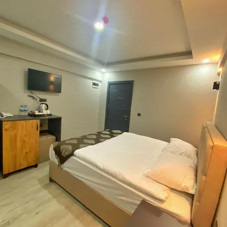 Hotel Whitestone *