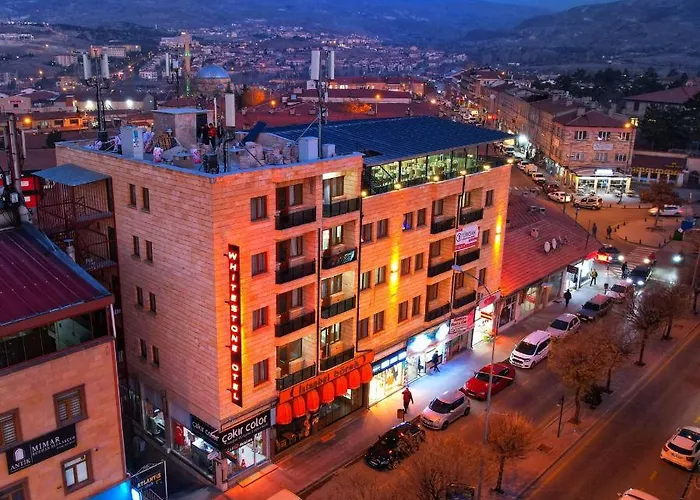 Whitestone 内夫谢希尔